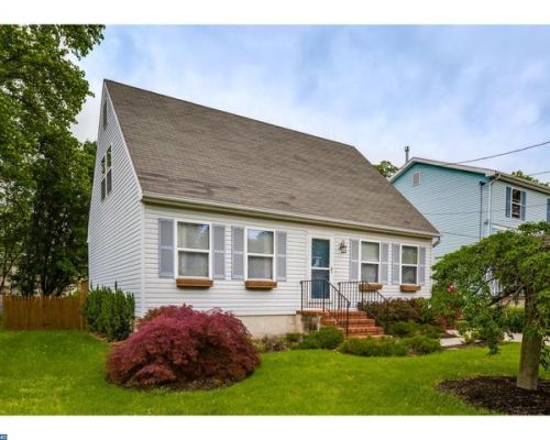 530 Zeisner Ave, Riverton, NJ 08077-1622