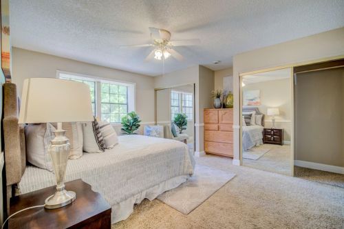 214 Wales Dr, Folsom CA  95630-2851 exterior