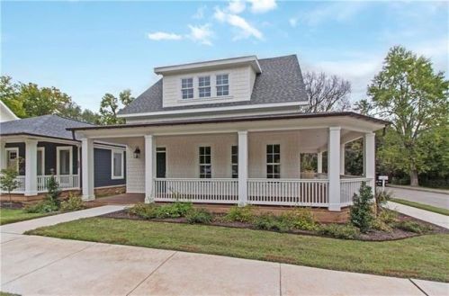 488 Block Ave, Fayetteville, AR 72701-6028