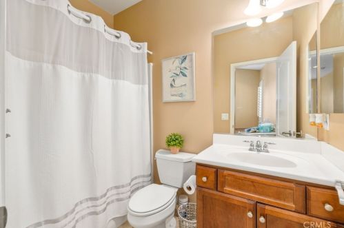 40357 Logan Ct, Temecula CA  92591-7507 exterior