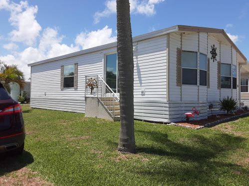 31 Alta Loma, Fort Pierce, FL 34952-2815