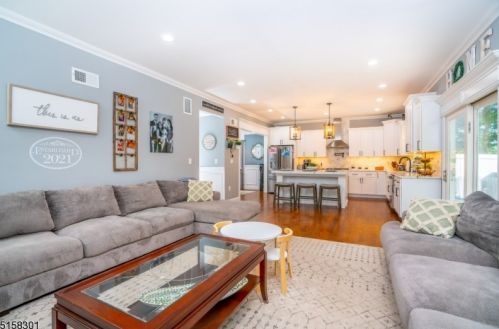 126 New St, Cranford NJ  07016-2647 exterior