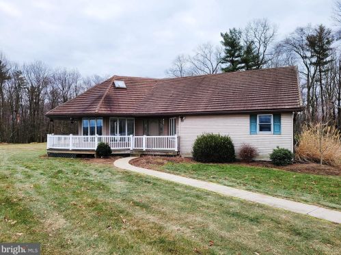 166 Martins Rd, Lincoln Colliery PA  17963-8217 exterior