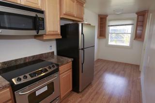 12 Los Flores Ave, South San Francisco CA  94080-2236 exterior