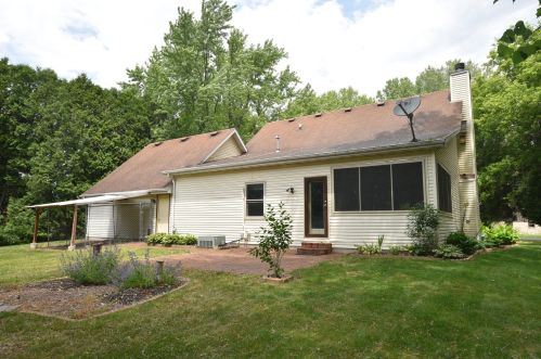 2417 Wallace Lake Rd, West Bend WI  53090-1152 exterior