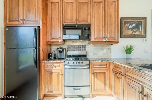 5909 Solcito Ln, Scottsdale AZ 85250-5514 exterior