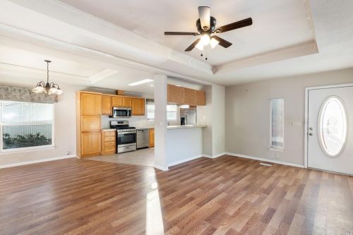 14 Ellie Dr, Santa Rosa CA  95403-1111 exterior