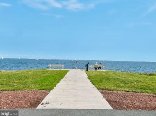 1001 Beach Blvd, Lacey NJ  08731-4726 exterior