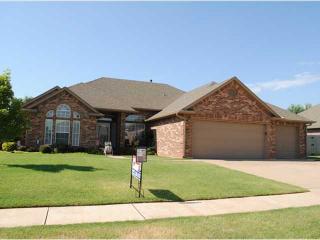 1320 Continental Way, Mustang OK  73064-2073 exterior
