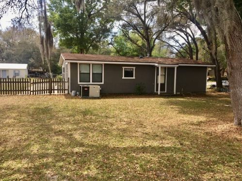11575 129th Pl, Ocklawaha FL  32179-5066 exterior