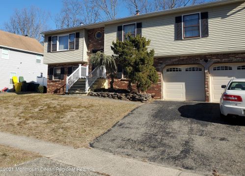 811 Morris Ave, Lakewood, NJ 08701-5534