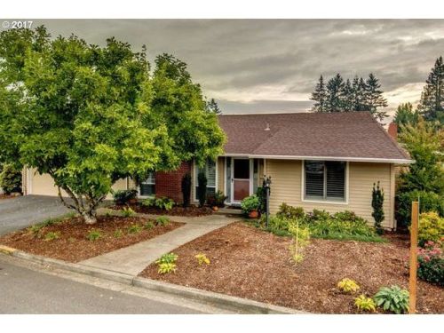 5008 Normandy Pl, Beaverton, OR 97005-3633