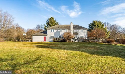 112 Quail Ln, Kennett Sq PA  19348-2652 exterior