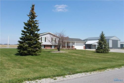 7964 County Road F, Hamler, OH 43524-9753