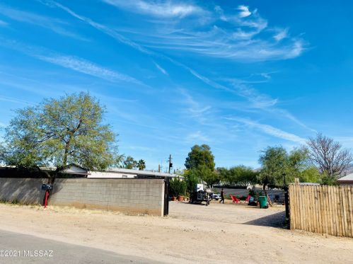 16624 Avenida Del Oro, Tucson, AZ 85739-9099