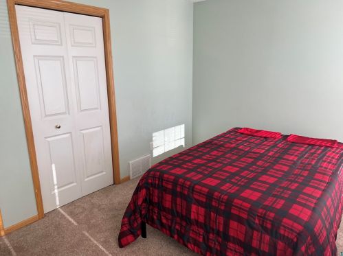 5117 Ramsey St, Duluth MN  55807-2657 exterior