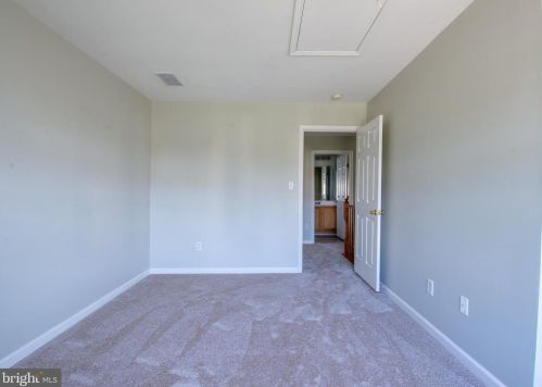 244 Kentland Ave, Dover DE  19901-5292 exterior