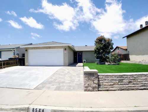 8544 Ivory Coast Dr, San Diego, CA 92126-3270