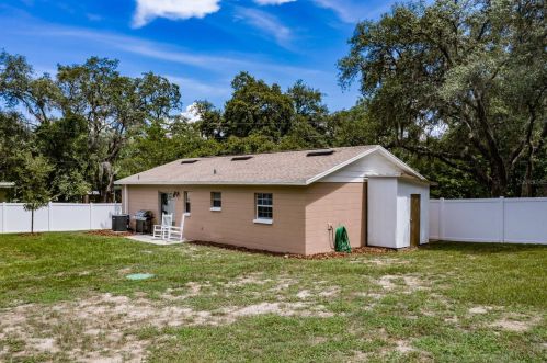 12051 Westbay Ave, New Port Richey, FL 34654-4504