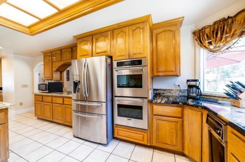 224 American Riv Cyn Dr, Folsom CA 95630-7143 exterior