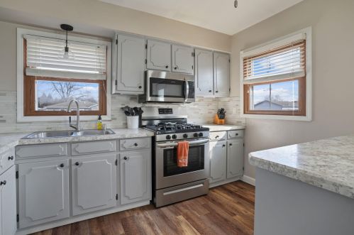 3241 90th St, Sturtevant WI  53177-2718 exterior
