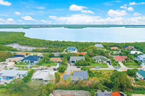 1770 Dogwood Dr, Marco Island, FL 34145-6715