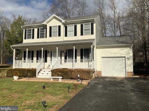 3601 Overview Dr, Fredericksburg VA  22408-8758 exterior