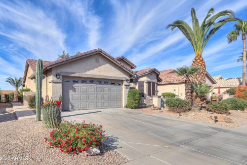 15 Seville Ln, Casa Grande, AZ 85194-8472