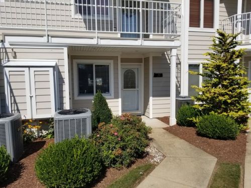 413 Portside Dr, Sandusky, OH 44870-6544