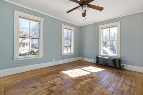 32 Hill St, Dover NH  03820-3111 exterior