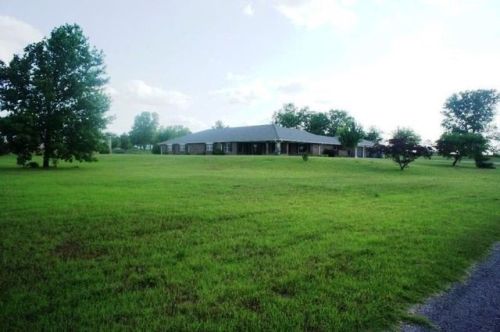 1311 Morgan Rd, Tuttle, OK 73089-8358