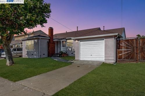 15087 Costela St, San Leandro, CA 94579-1524