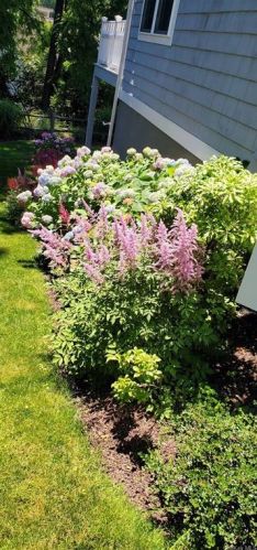 9 High Ridge Rd, Crotonville NY  10562-1969 exterior