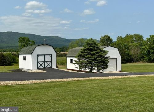 803 Hook Hill Rd, Richmond National Battlefiel VA  22835-3505 exterior