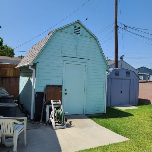 6010 Bigelow St, Lakewood, CA 90713-1601