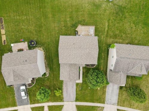 438 Wagon Ave, Pataskala OH  43062-8060 exterior