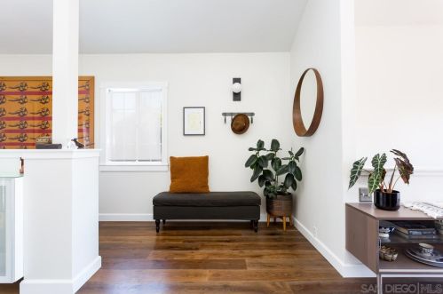 1407 Edgemont St, San Diego CA 92102-1210 exterior