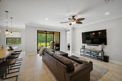 16133 Camden Lakes Cir, Naples FL  34110-2880 exterior