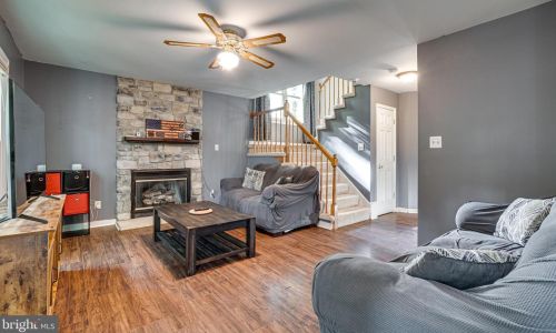 6404 Forest Grove Dr, Fredericksburg VA  22407-6344 exterior