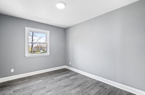 300 Erwin St, Greensboro NC 27406-2834 exterior