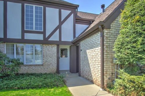 1772 Foxcroft Ln, Allison Park, PA 15101-3278