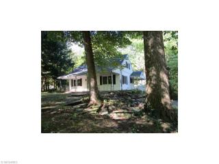 940 Mineral Springs Rd, Ashtabula, OH 44004-9336