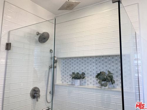 2695 Eucalyptus Ave, Long Beach CA  90806-2513 exterior