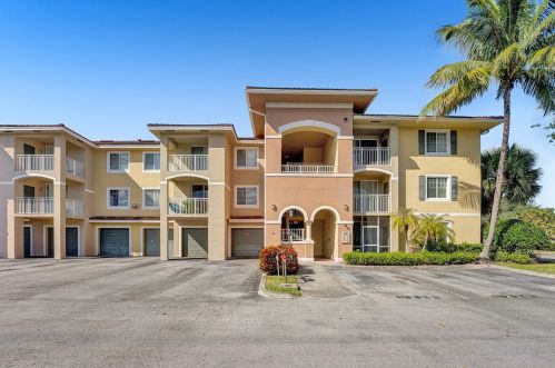 6482 Emerald Dunes Dr, West Palm Beach, FL 33411-2748