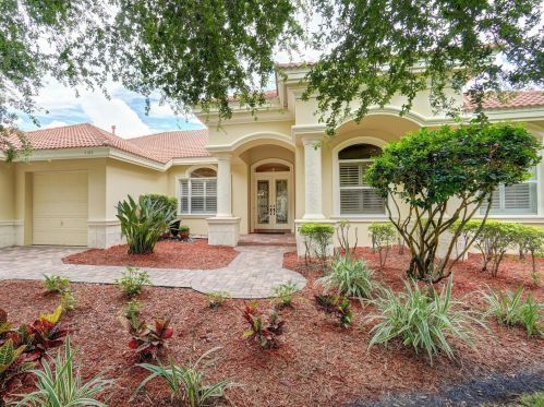 5183 Jasmine Way, Palm Harbor, FL 34685-5605