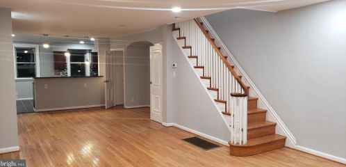 850 Longshore Ave, Philadelphia PA  19111-4423 exterior