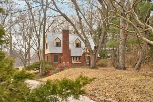 6936 71st St, Indianapolis, IN 46278-1609