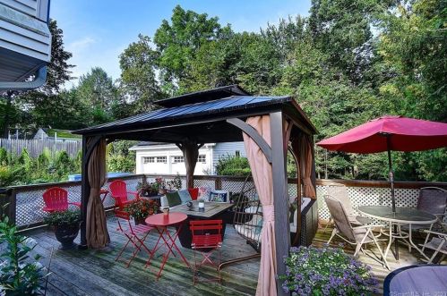 44 Newton Ter, Waterbury CT  06708-1919 exterior