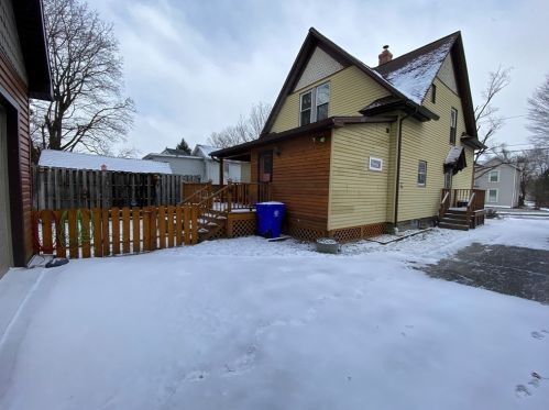 91 Plum St, Greenville, PA 16125-1804