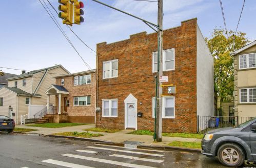 116-08 Farmers Blvd, Jamaica, NY 11412-3124